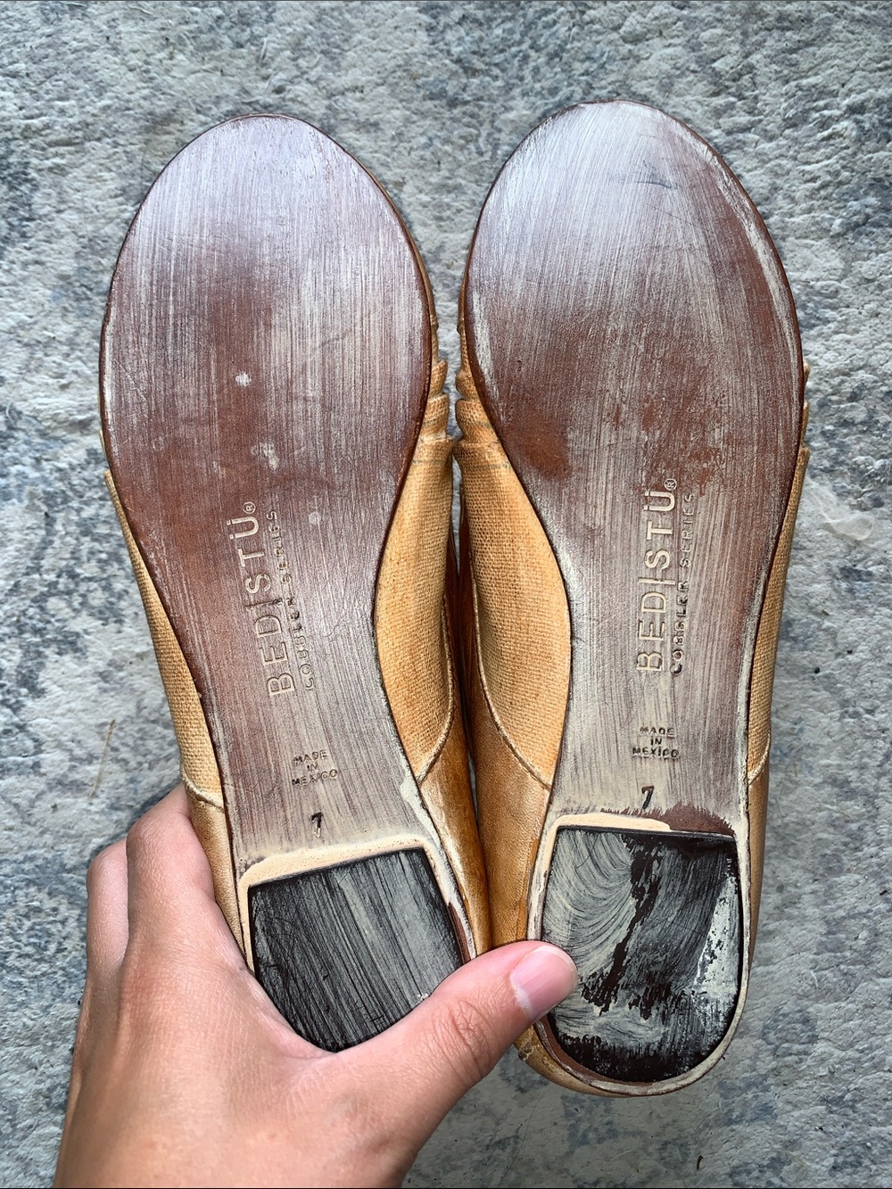 BED | STU Shoes ASO Taylor Swift - Women’s size 7 - Picture 6 of 9